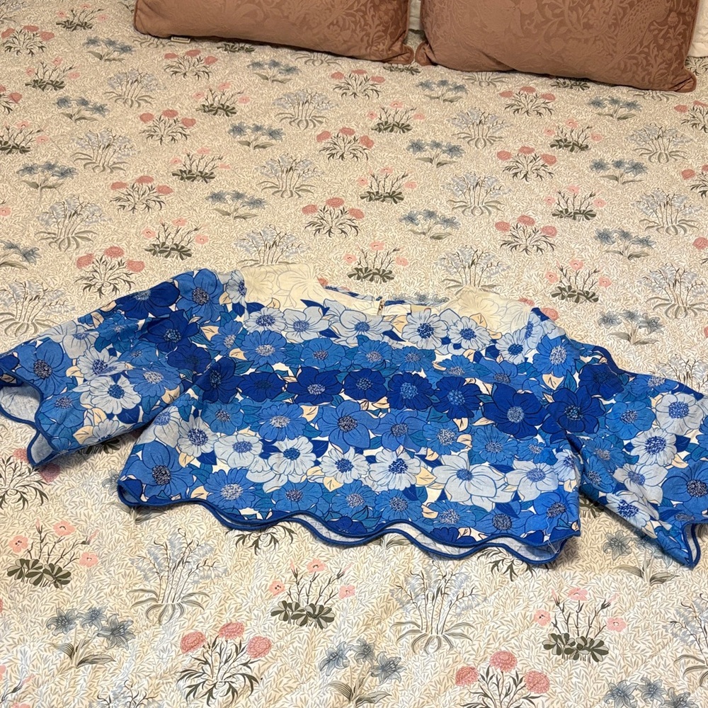 Cropped blue and white FARM Rio top